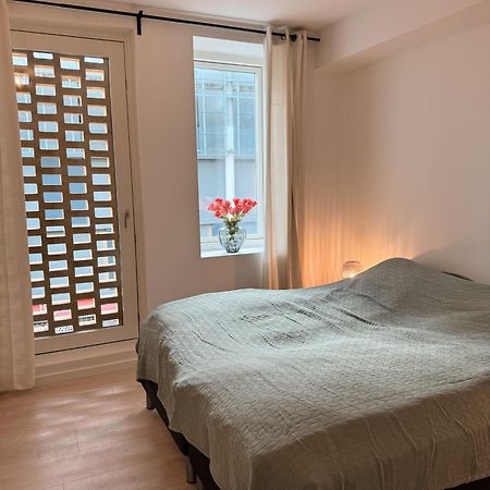 Modern City Center Apartment オールフス エクステリア 写真